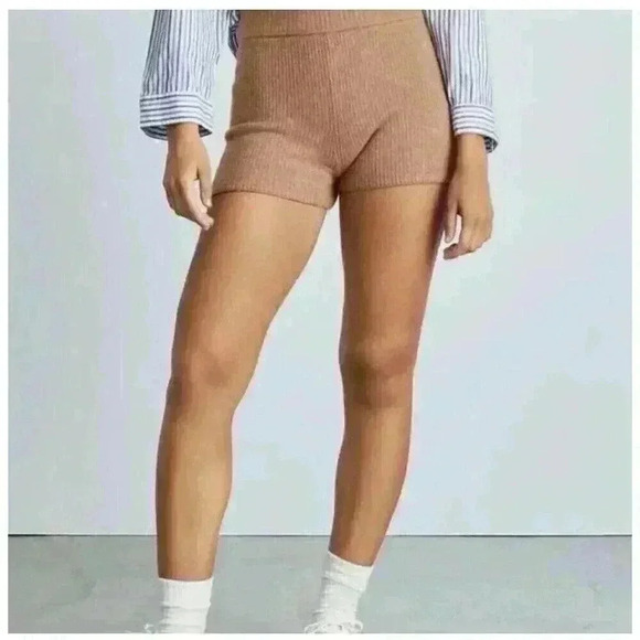 Everlane The Cozy Stretch Short Ribbed Knit Micro Shorts Carmel L wool yak soft - Picture 1 of 13